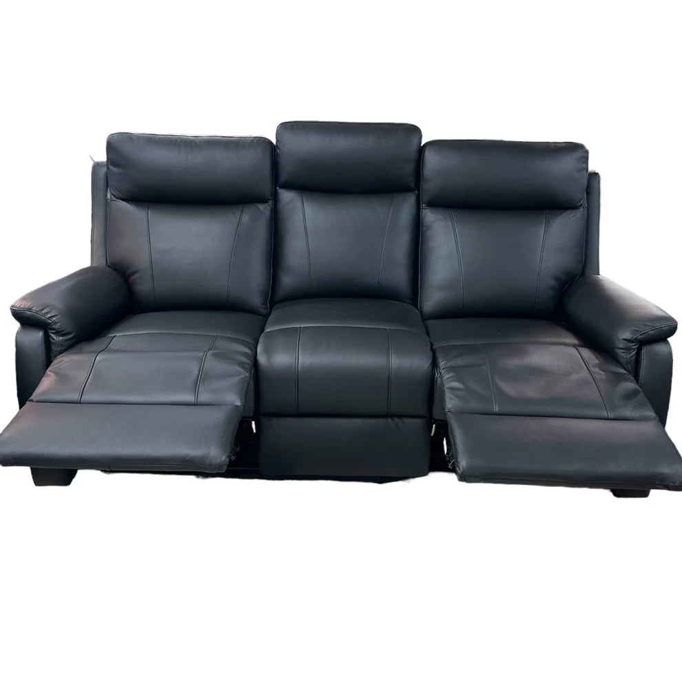 Roberto Lounge Suite