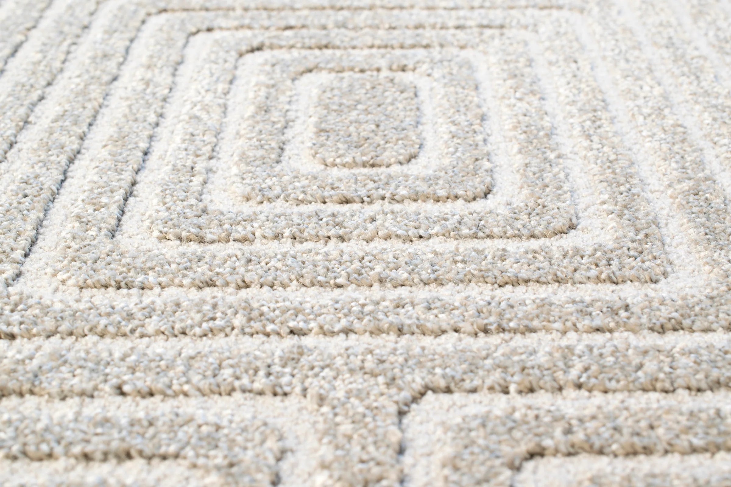 Modern Luxurious textured Grey Trentino Rug