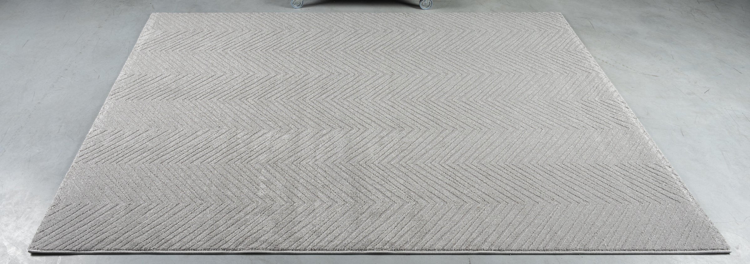 Abstract Design Luxurious Textured Trentino Rug