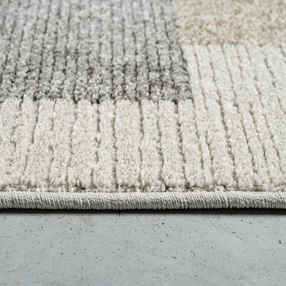 Abstract Geometric Pattern Valentino Rug