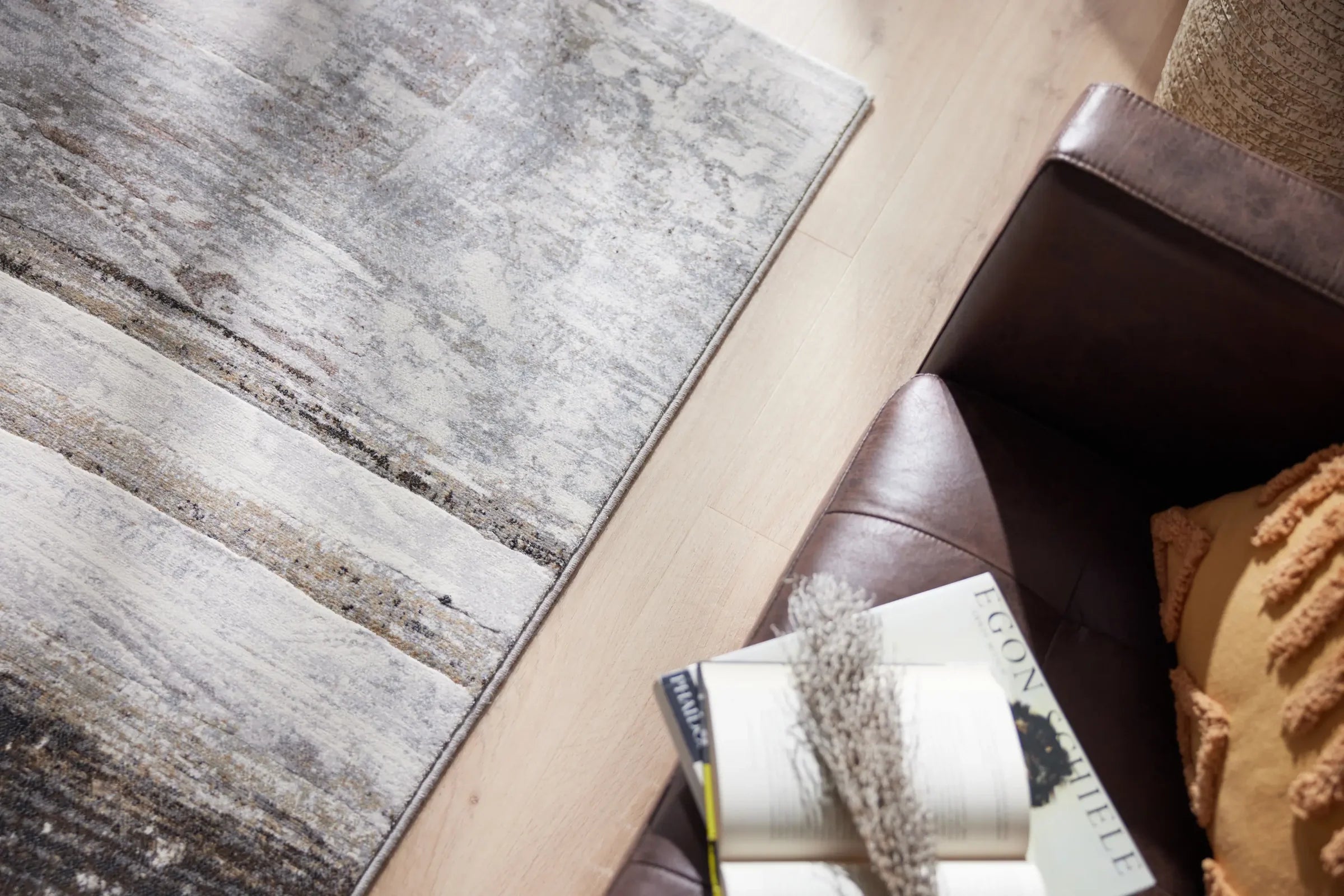 Funky Abstract Design Argentum Rug