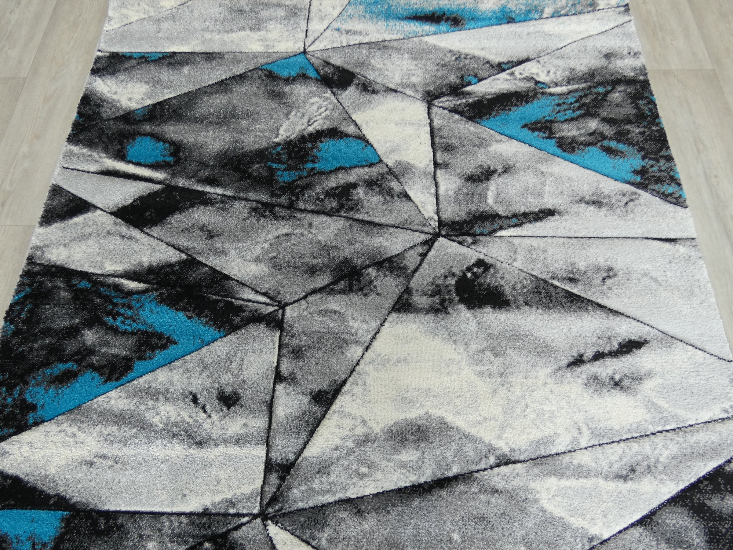 Abstract Modern Design Turkish Aroha Rug in Turquoise & Grey