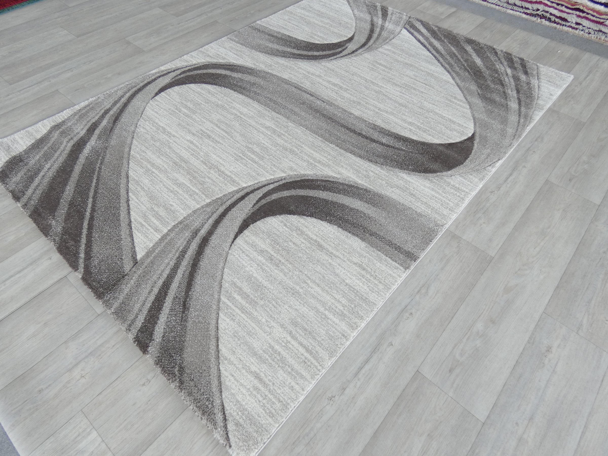 Swirl Abstract Style Aroha Rug in Beige