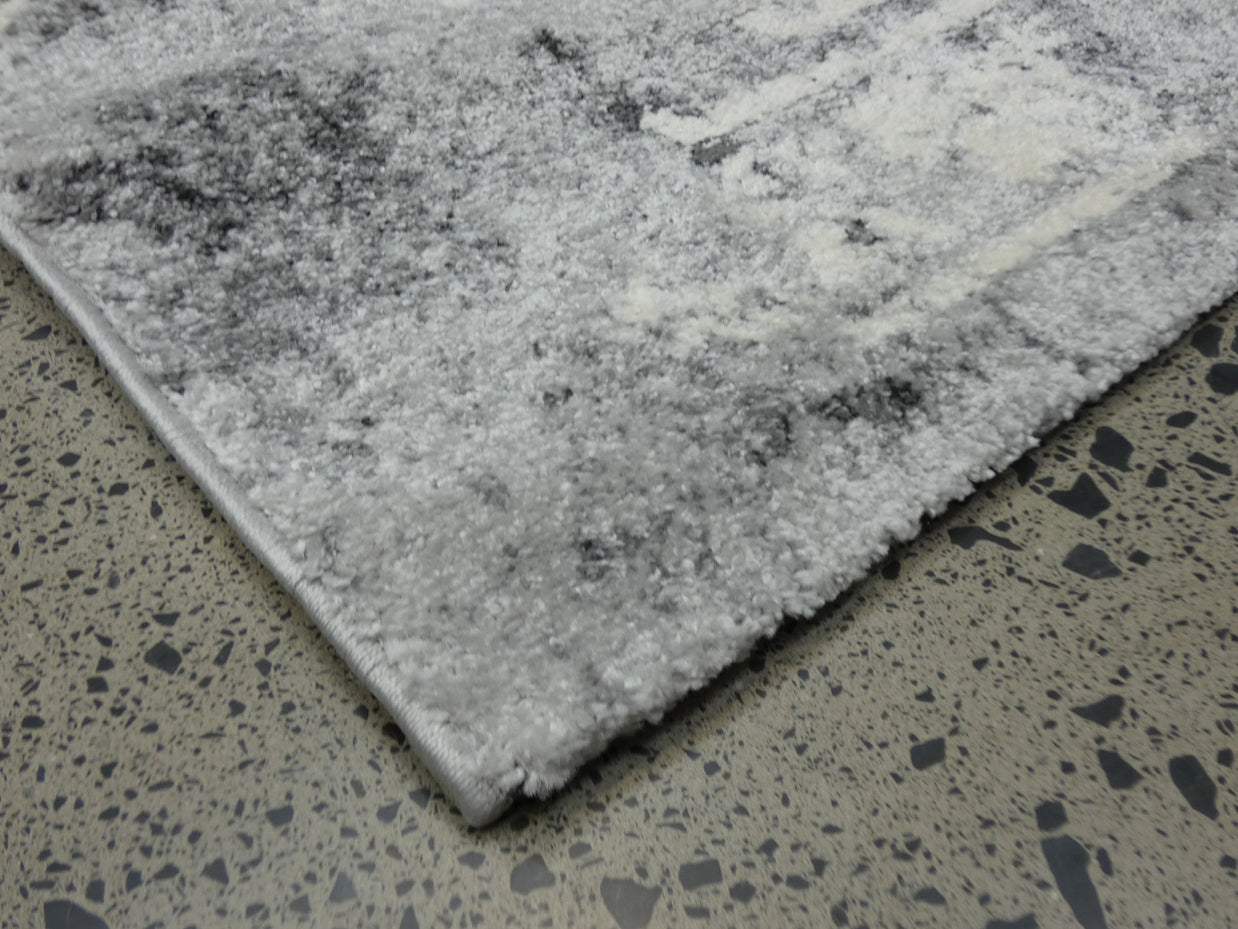 Geometric Modern Design Turkish Aroha Rug in Light Grey & Grey
