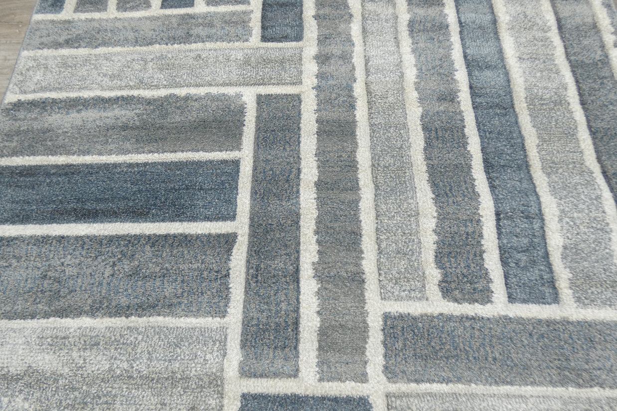 Kimya Collection Modern Geometric Rug in Blue and Gray – Structured Contemporary Design