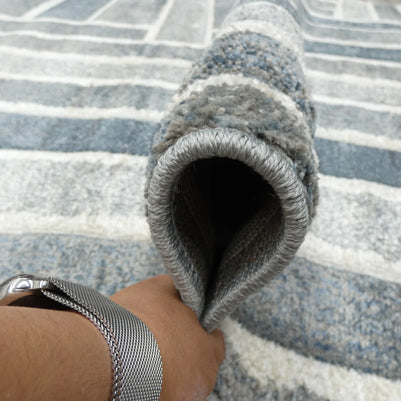 Kimya Collection Modern Geometric Rug in Blue and Gray – Structured Contemporary Design