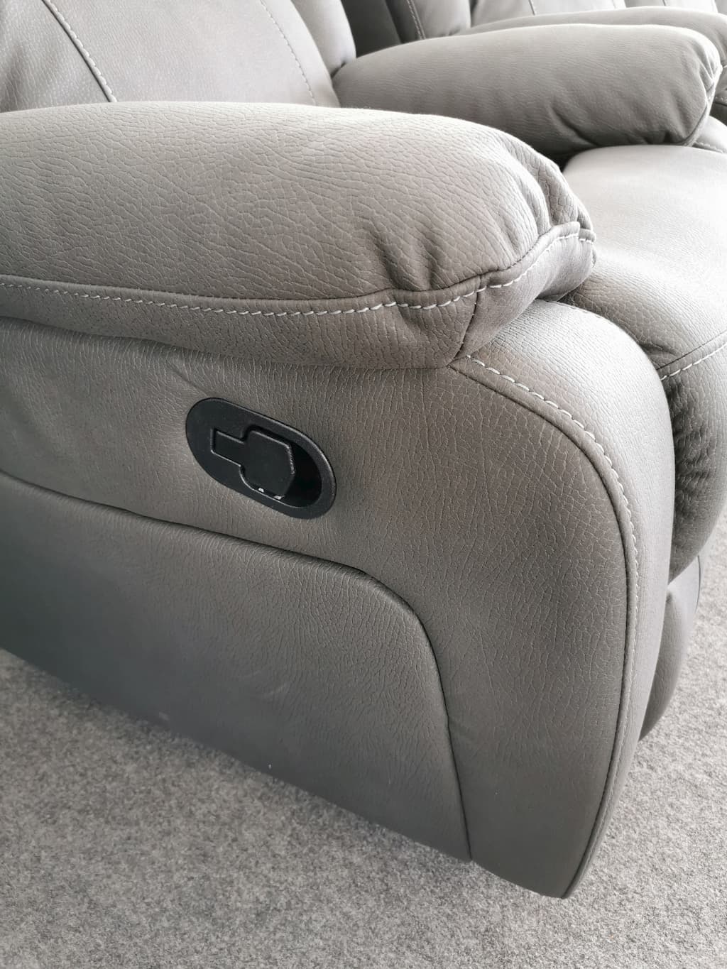 George Recliner Couch Set
